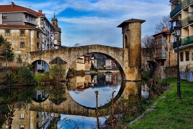 Basque Country Full Day Tour With Lunch From Bilbao - Meeting Details