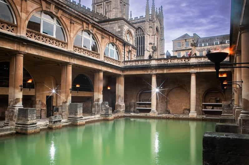 Bath: Roman Baths Entry Ticket With Audio Guide - Exploring the Roman Baths