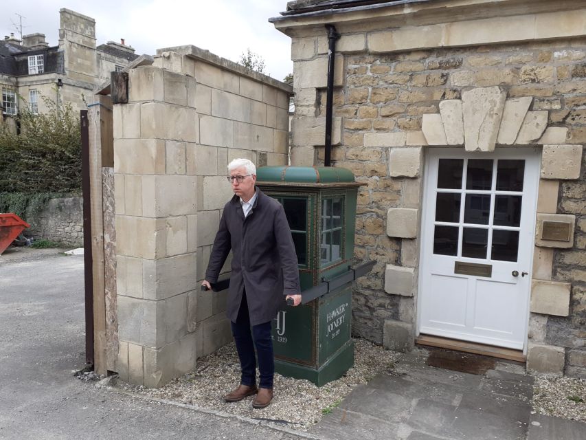 Bath: The Bad of Bath Walking Tour - Scandal at the Crescent