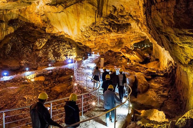 Bijambare Cave and Spring of River Bosna Tour - Tour Highlights
