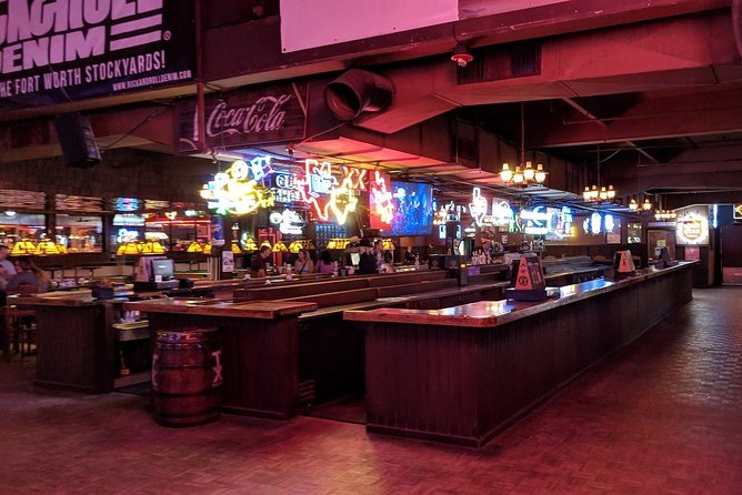 Billy Bobs Texas Honky Tonk Dinner and Photo Package - Entertainment Options Available