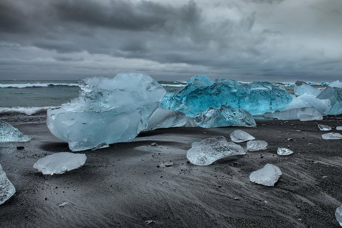 Black Diamond Beach - Private Tour Experience