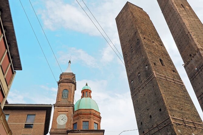 Bologna Half Day Tour With a Local Guide: 100% Personalized & Private - Meeting and Ending Points