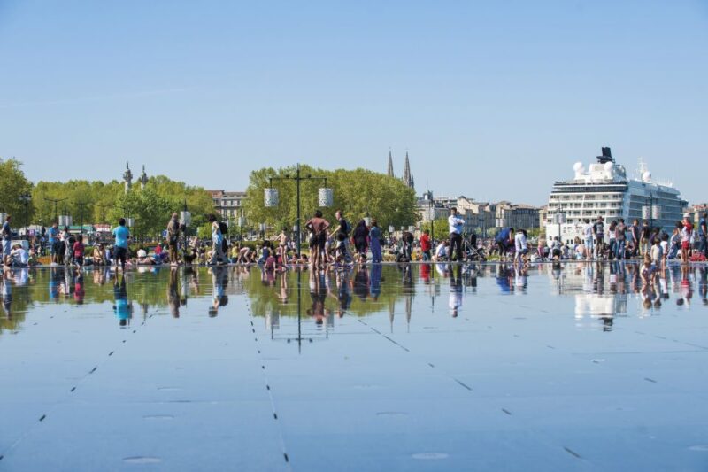 Bordeaux: Guided Walking Tour - Highlights and Experiences