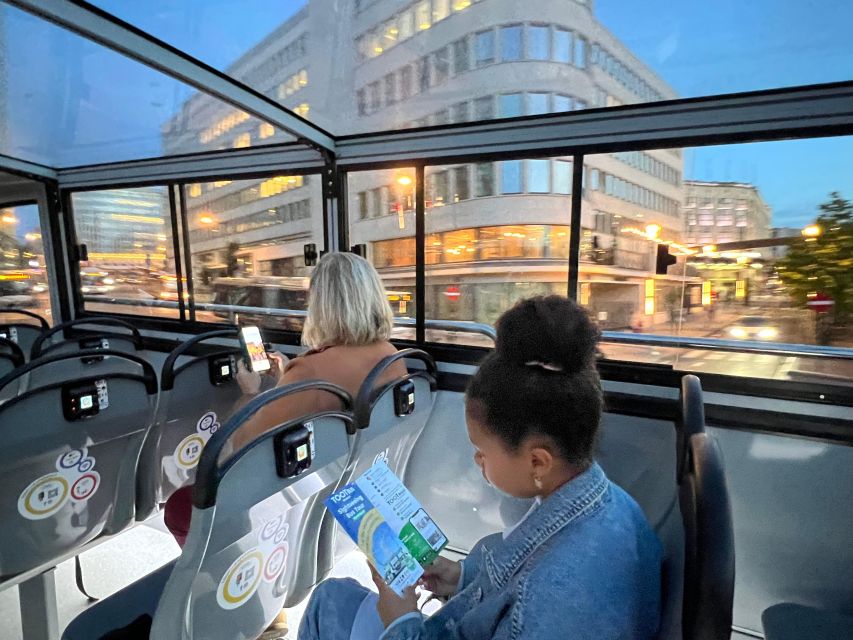 Brussels: Sightseeing Sunset Bus Tour - Accessibility Features