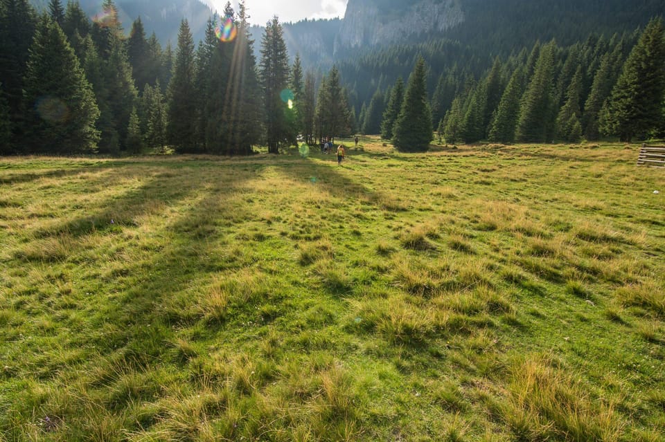 Bucegi Mountains: Private Hiking Day - Detailed Itinerary