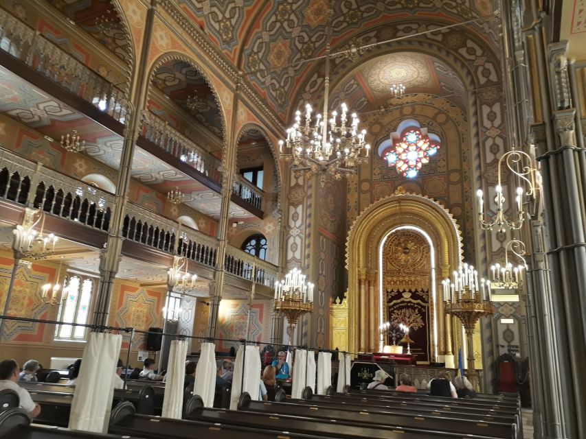 Bucharest Jewish Heritage Private Walking Tour - Key Highlights of the Experience