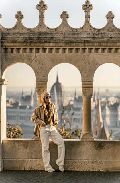 Buda Castle: Private Photoshoot With a Local Guide - Customer Reviews