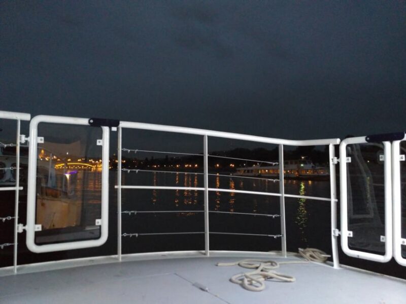 Budapest: 1-Hour Private Boat Cruise - Itinerary and Route Description
