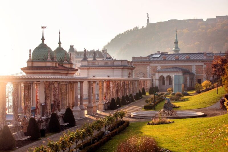 Budapest: 4-Hour Guided Bus Tour With River Cruise - Itinerary Highlights