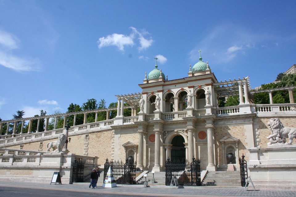 Budapest: Buda Castle Private Walking Tour - Highlights of the Experience