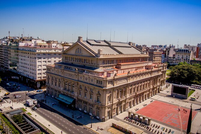 Buenos Aires City Tour + Teatro Colon + El Ateneo - Admiring El Ateneo