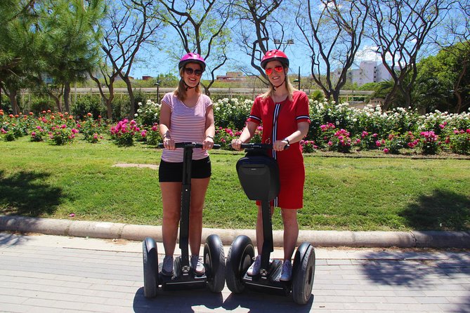 Cabecera Park Private Segway Tour - Landmarks and Sights