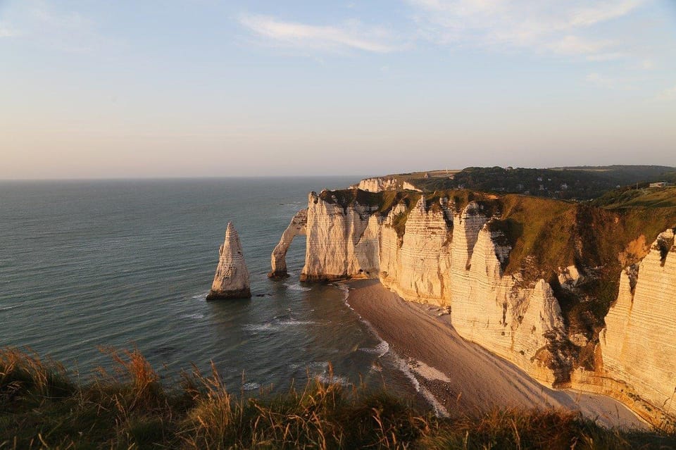 Caen: Étretat Cliffs Private Guided Tour - Tour Experience and Highlights