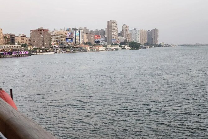 Cairo Nile Dinner Cruise and Show - Inclusions and Amenities