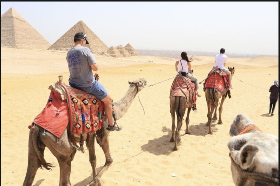 Cairo: Private Giza Pyramids, Egyptian Museum, & Bazaar Tour - Itinerary Highlights