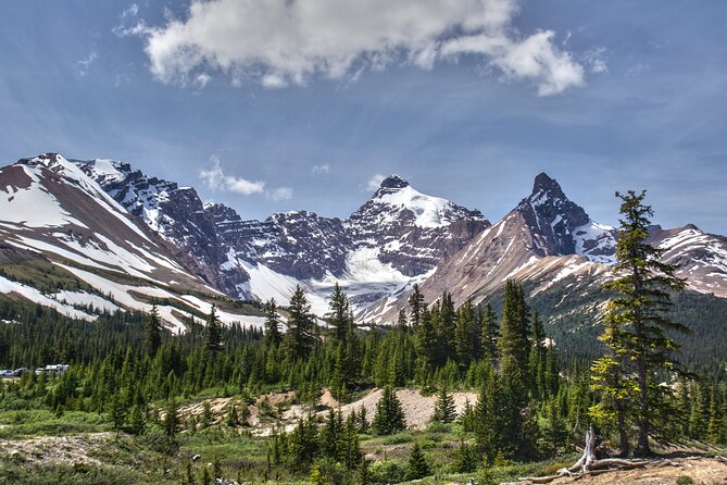 Calgary to Banff/Canmore PRIVATE Shuttle - Inclusions Offered