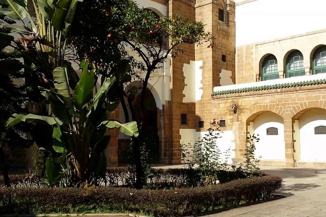 Casablanca Guided City Tour With Mosque Entry Ticket - Cultural Immersion at Morocco Mall