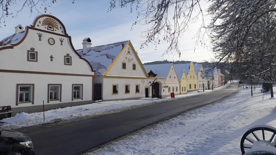 Cesky Krumlov Private Tour From Prague - Tour Highlights