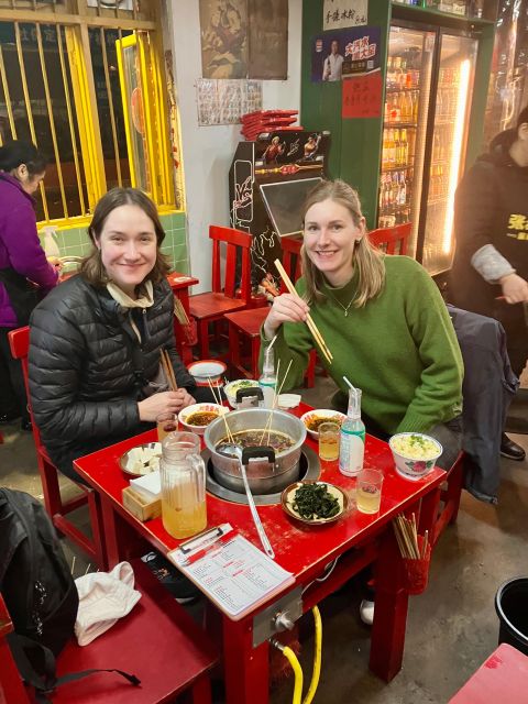 Chengdu Evening Food Walking Tour With Locals - Culinary Highlights