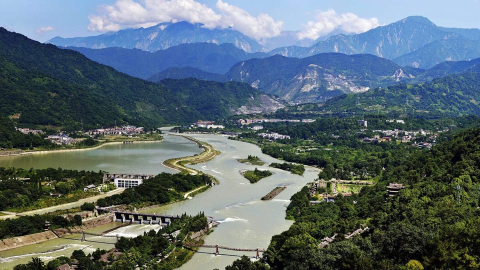 Chengdu Panda and Doujiangyan Irrigation System Private Tour - Frequently Asked Questions