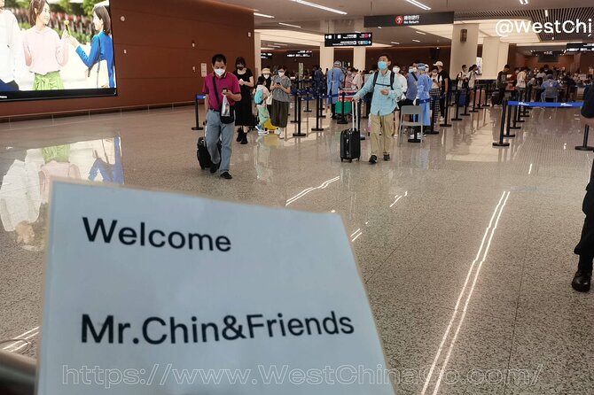 Chengdu Tianfu Airport Private Transfer - Vehicle Features and Comfort