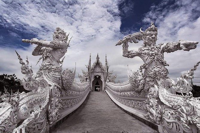 City Explorer: Chiang Rai Private Day Trip - Temples You Will Visit