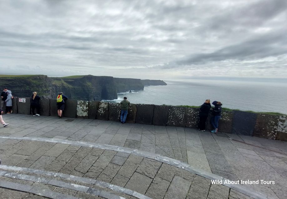 Cliffs of Moher and National Park Private Limousine Tour - Itinerary Highlights