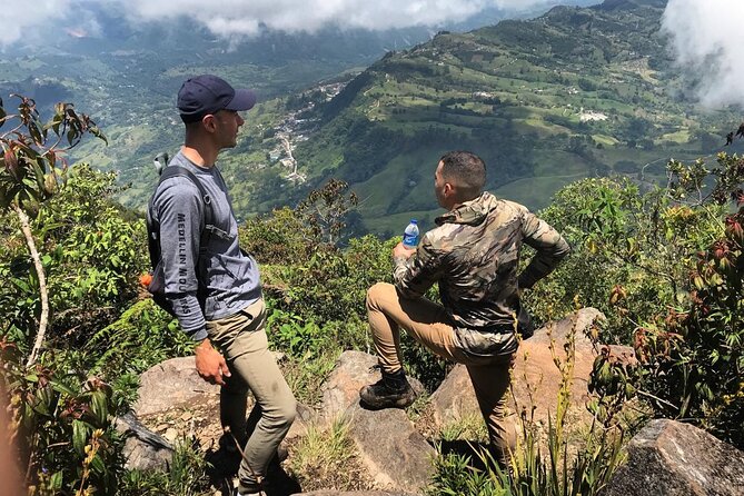 Climb The Tallest Natural Pyramid on Earth! TUSA MOUNTAIN HILL. - Preparing for the Adventure