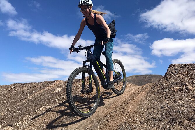 Coast to Coast PREMIUM Ebike Tour; Moderate Level - 45 Km - Schedule and Availability
