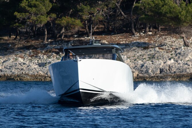 Colnago 45 - Luxury Private Speedboat Tours - Exploring Popular Destinations