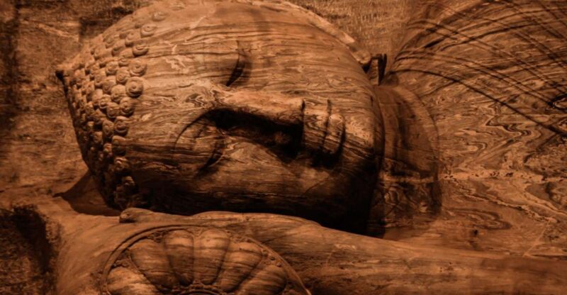 Colombo: Polonnaruwa & Sigiriya Guided Day Tour With Lunch - Itinerary Highlights