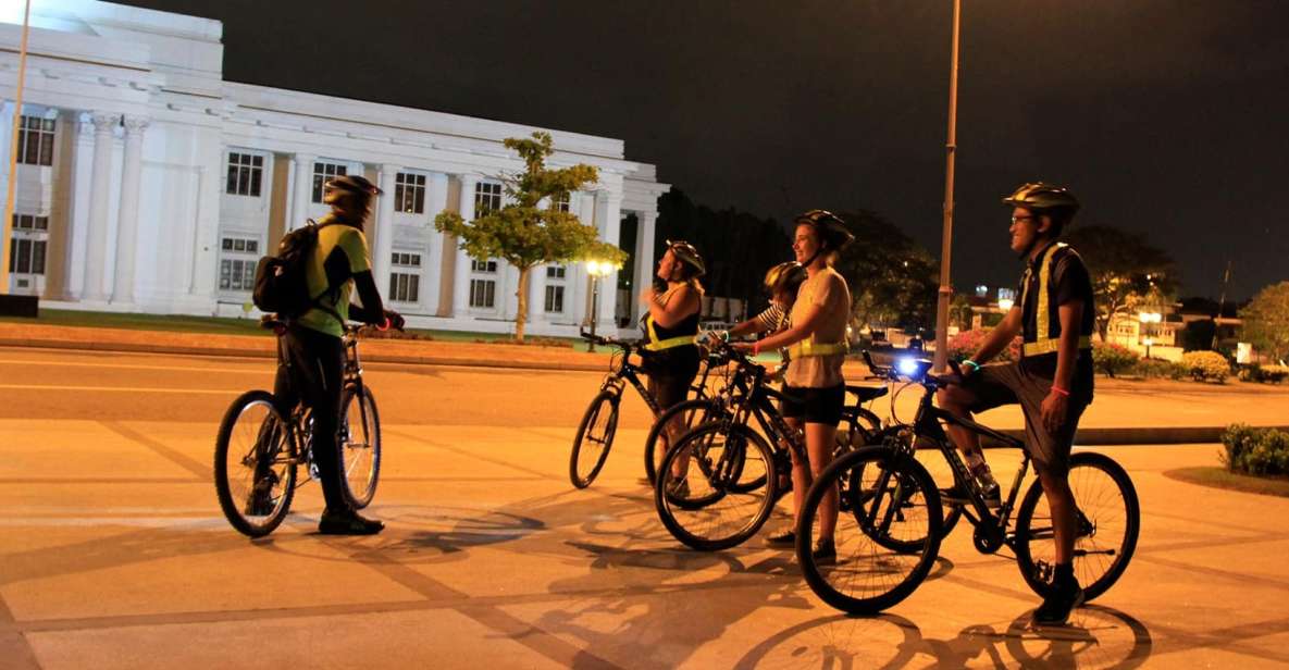 Colombo: Private Nighttime Biking Tour With Snacks - Experience Highlights