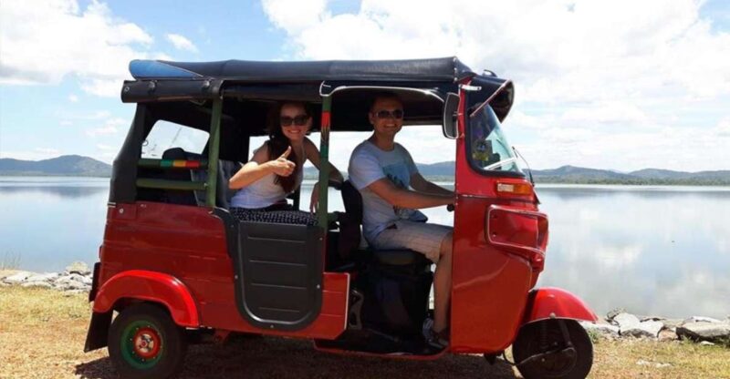Colombo: Sightseeing Colombo Tuk Tuk City Tours - Tour Highlights