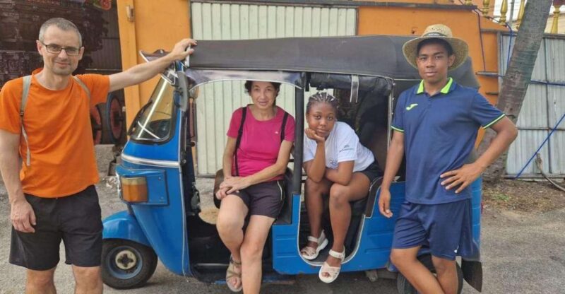 Colombo: Sightseeing Personal City Tour by Tuk Tuk - Tour Experience and Highlights