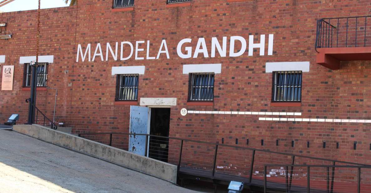 Constitutional Hill & Apartheid Museum Half Day Tour - Itinerary Details