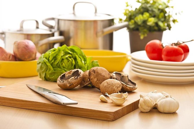 Cooking Class in Turkey From Istanbul - Menu and Culinary Focus