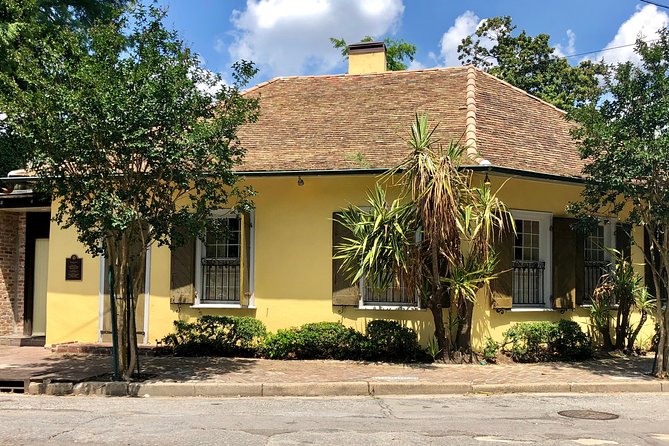 Creole Architecture of the Marigny Tour - Architectural Diversity in Marigny