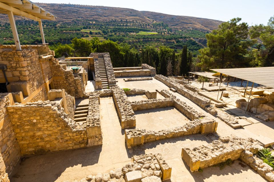 Crete: Knossos Palace and Museum E-Tickets With Audio Guides - Experience Highlights