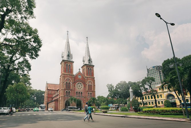 Cu Chi Tunnels and Saigon City Highlights Tour - Highlights of Saigon City