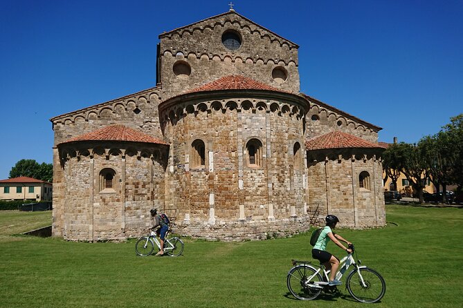 Cycling to the Sea by E-Bike Along the Trammino Cycle Path - Accessibility and Participation