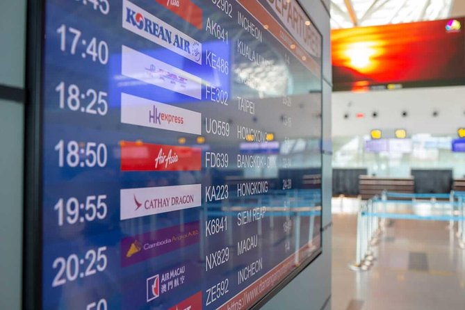 Da Nang Airport Transfer: Hoi An Hotels to Da Nang Airport - Pickup and Meeting Point Information