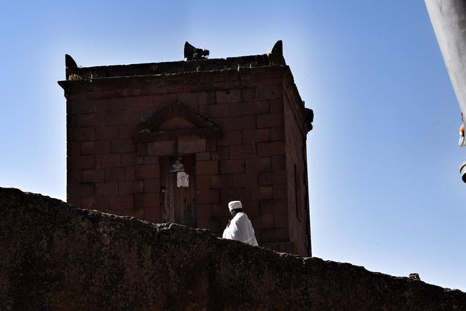 Day Trip to Rock Hewn Churches of Lalibela - Navigating the Spread-Out Churches