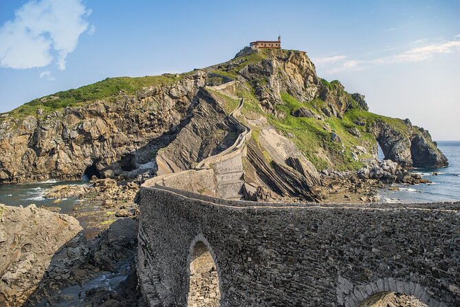 Day Trip to San Sebastian and San Juan De Gaztelugatxe - Visiting San Juan De Gaztelugatxe