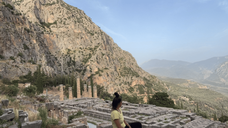 Delphi: 3-Day Ancient Greek Meditation Retreat With Kelly - Transportation and Accommodations