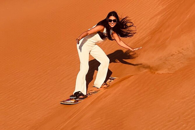 Desert Safari Dubai Red Dunes Safari With Live BBQ Buffet Dinner - Thrilling Safari Activities