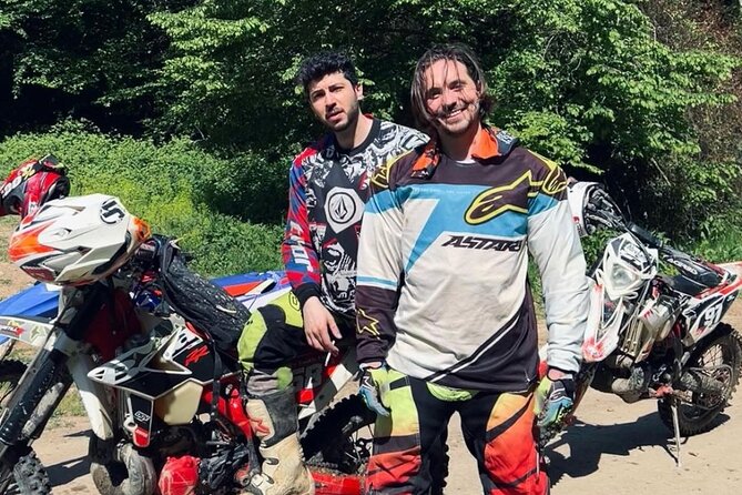 Dirt Bike With Me in the Hidden Forests of Istanbul - Navigating the Dirt Bike Trails