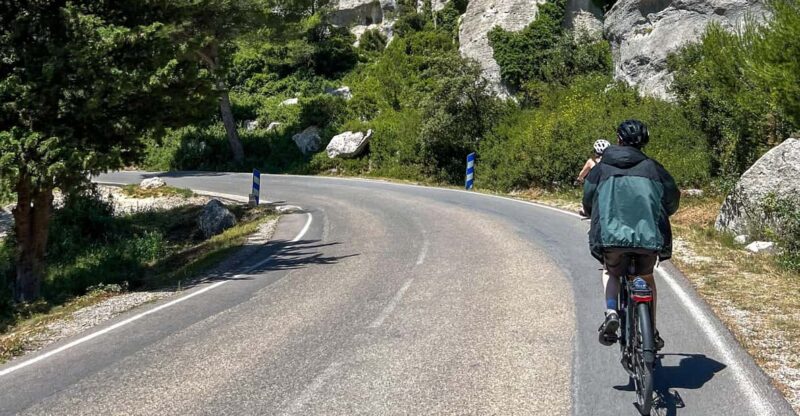 Discover the Massif Des Alpilles by Bike - Experience Highlights