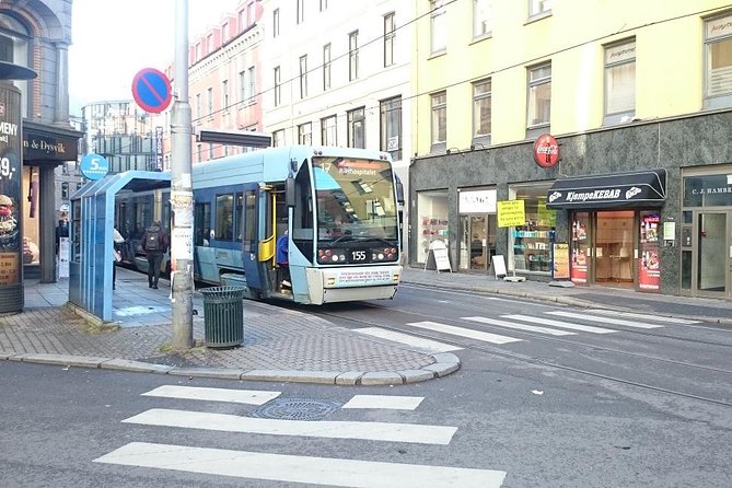Downtown Oslo: Self-Guided Highlights and History Audio Tour - Tour Features