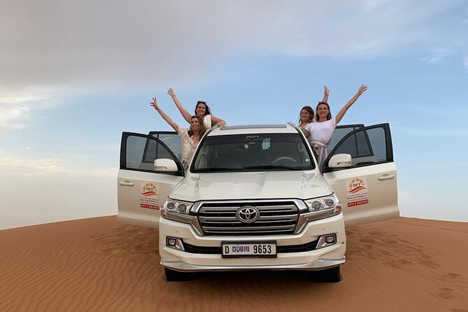 Dubai Evening Desert Safari With BBQ & Live Entertainment - Transportation Options and Details